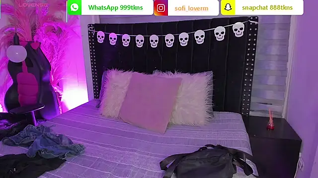 Snapshot of Sofiia-Rubb chatting on October 2025 04:24:01 AM Sofiia-Rubb online show from October 2025 04:24:01 AM