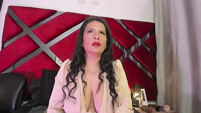 Kendra-Foxxy online show from June 2026 01:07:02 AM