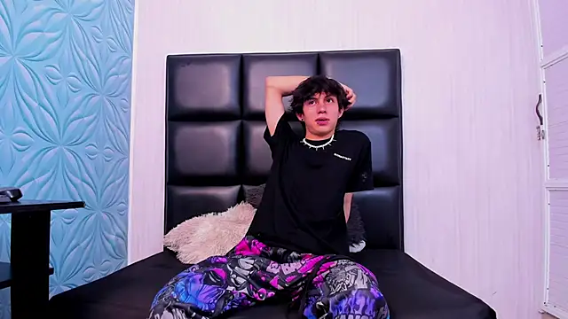 JeanRam18 online show from February 2025 11:52:01 AM