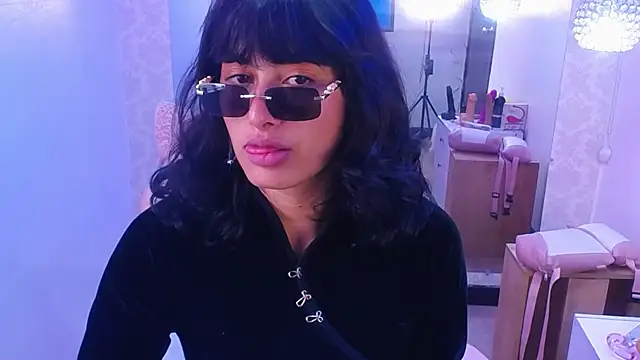 candy lux  online show from January 2025 05:07:02 PM