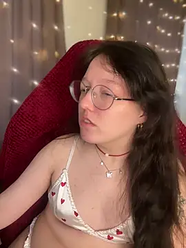 Snapshot of emigooflordXD chatting on February 2025 10:38:02 AM emigooflordXD online show from February 2025 10:38:02 AM