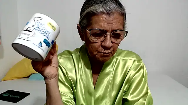 candy mature  online show from June 2026 11:10:01 AM