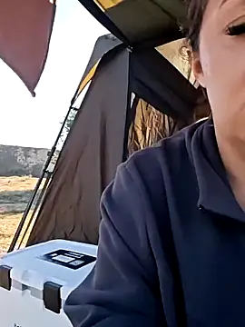 AvaLloyd online show from September 2025 06:48:02 AM