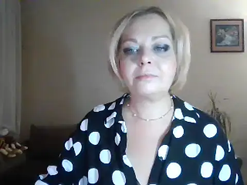 Snapshot of SofiyaPetrova chatting on December 2024 06:50:01 PM SofiyaPetrova online show from December 2024 06:50:01 PM