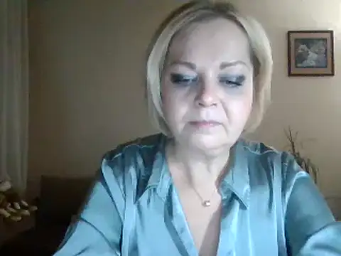 Snapshot of SofiyaPetrova chatting on December 2024 10:28:02 PM SofiyaPetrova online show from December 2024 10:28:02 PM