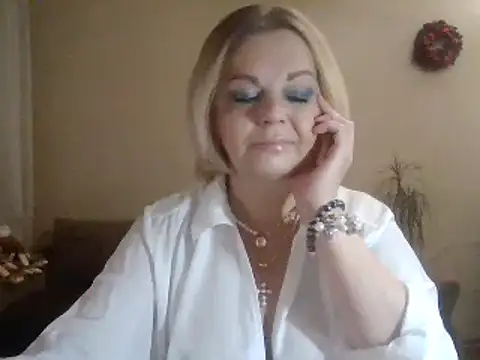 Snapshot of SofiyaPetrova chatting on February 2025 07:27:02 PM SofiyaPetrova online show from February 2025 07:27:02 PM