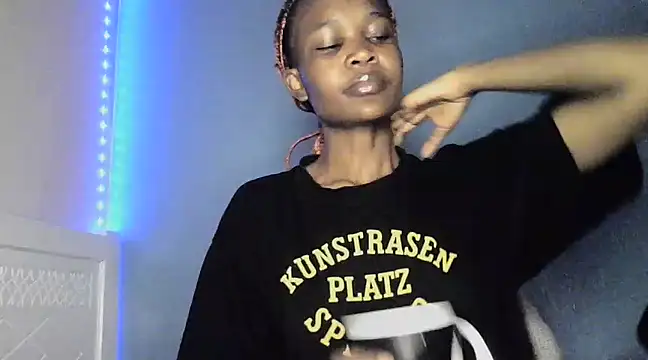 cyberbunnie online show from March 2025 07:14:01 PM