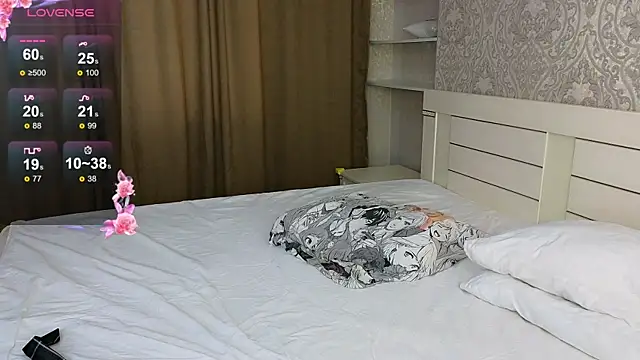 Diana Moon  online show from May 2026 01:47:02 AM