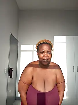 Snapshot of LUSTFULBOOBSS chatting on March 2025 05:38:01 AM LUSTFULBOOBSS online show from March 2025 05:38:01 AM