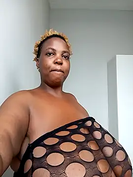 Snapshot of LUSTFULBOOBSS chatting on March 2025 05:58:02 AM LUSTFULBOOBSS online show from March 2025 05:58:02 AM