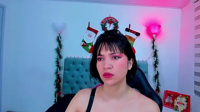 lina bedoya  online show from December 2024 11:44:01 AM