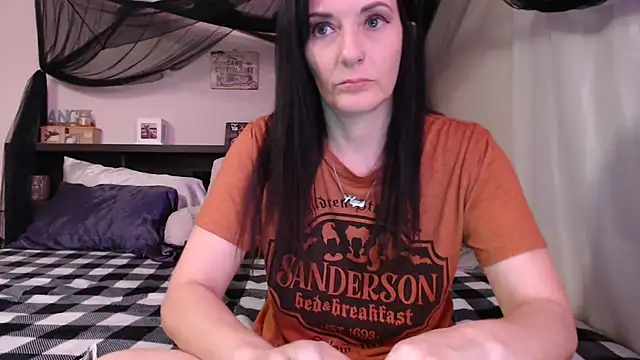 CrystalLakeXO online show from July 2026 09:22:02 AM