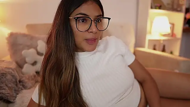 SaraParisi online show from February 2026 12:25:01 AM