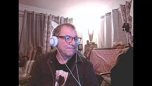 Snapshot of coryassman chatting on October 2025 11:00:01 AM coryassman online show from October 2025 11:00:01 AM