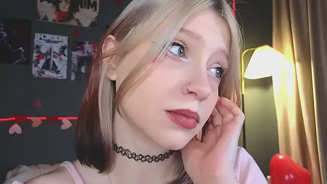 arielabradberry online show from February 2026 02:12:02 PM