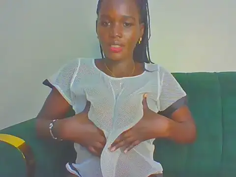 cutesmiling online show from May 2026 12:24:01 PM