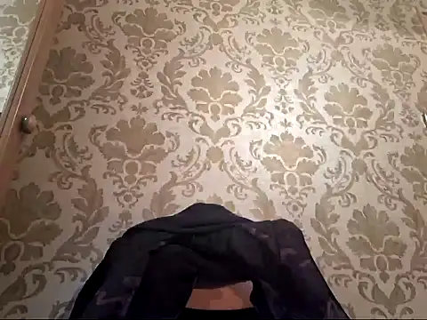 Snapshot of Basszos88i chatting on December 2024 03:20:02 PM Basszos88i online show from December 2024 03:20:02 PM