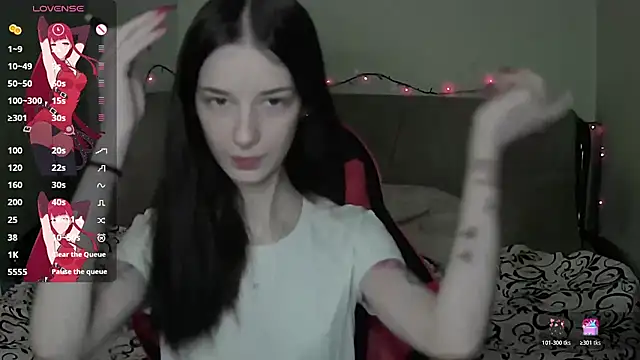 Snapshot of Miya_Dream_UKR chatting on December 2025 01:09:02 PM Miya Dream UKR online show from December 2025 01:09:02 PM