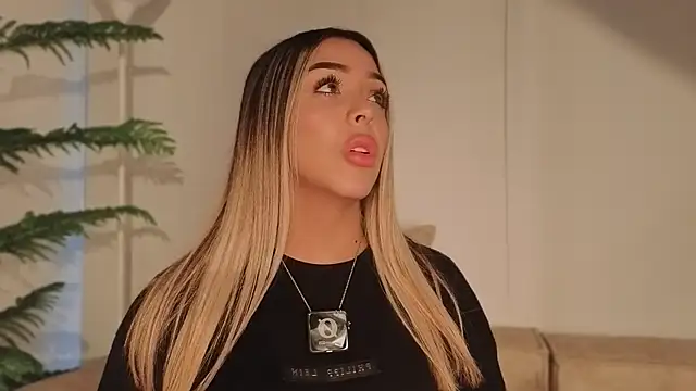 Addison baker online show from October 2025 09:02:01 PM