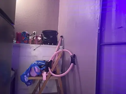 Snapshot of fatpus1169 chatting on October 2025 06:50:02 AM fatpus1169 online show from October 2025 06:50:02 AM