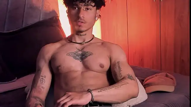 Thomas Fit1 online show from September 2025 05:20:01 AM