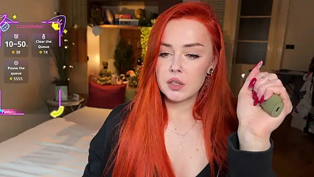 Sargonium999 online show from April 2026 05:58:02 PM