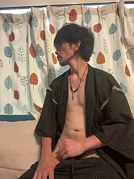 Katakuriko-Denpun online show from July 2026 03:15:02 AM