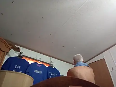 Xoc8  online show from October 2025 07:36:02 PM