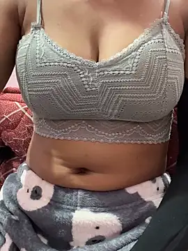 Snapshot of lallela chatting on February 2025 09:41:02 PM lallela online show from February 2025 09:41:02 PM