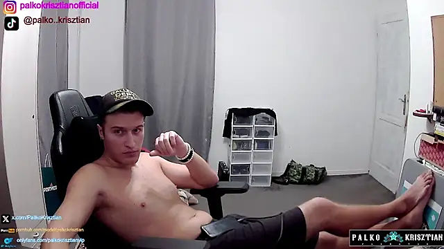 PKrisztian online show from December 2025 10:26:01 PM