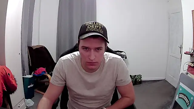 PKrisztian online show from March 2026 11:45:02 PM
