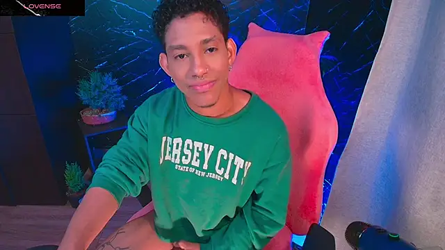 Palo santo online show from October 2025 08:14:01 AM