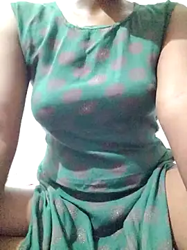 rituporna2004 online show from September 2025 02:08:01 PM