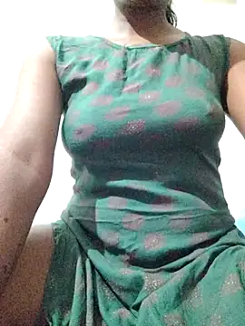 rituporna2004 online show from November 2025 02:39:02 PM