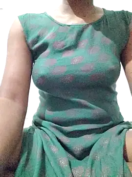 rituporna2004 online show from December 2025 02:38:01 AM