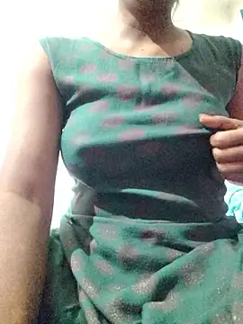 rituporna2004 online show from January 2026 03:00:02 AM