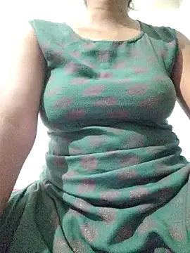 rituporna2004 online show from April 2026 12:35:01 AM