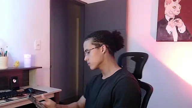 Snapshot of alejo_x3 chatting on February 2025 12:27:01 AM alejo x3 online show from February 2025 12:27:01 AM