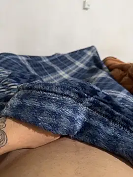 jhnn  online show from April 2026 03:24:01 AM