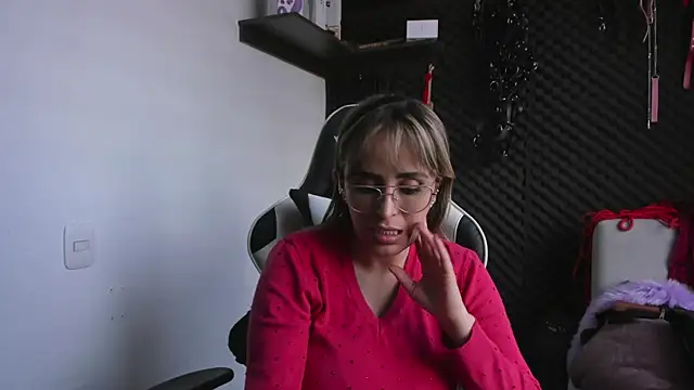 Sara Mills06 online show from December 2024 06:42:01 PM