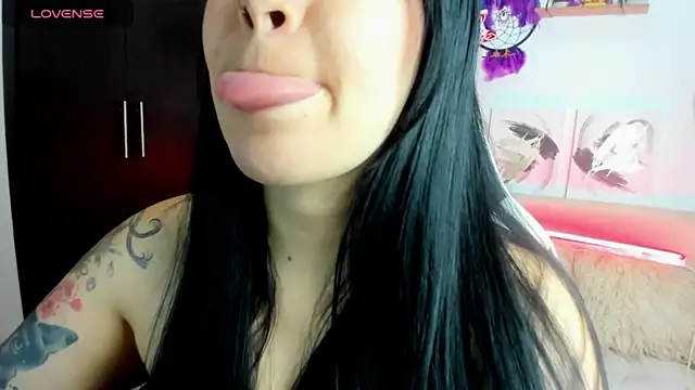 AilynRed online show from January 2026 01:31:02 AM