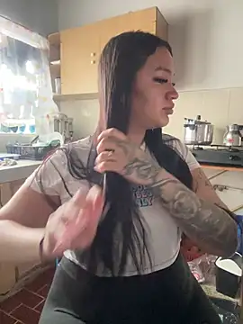 GemaGranadoss online show from February 2026 09:33:02 PM