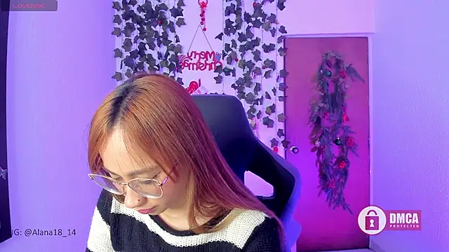 Alana Pherson online show from December 2024 04:19:02 AM