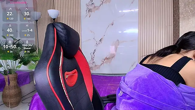 Juliet Nasty online show from December 2025 01:05:02 PM