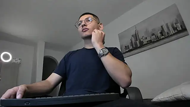 Snapshot of a_lejandro_0_8 chatting on March 2025 02:53:01 AM a lejandro 0 8 online show from March 2025 02:53:01 AM