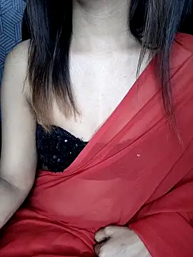 Leeeezzzz roy online show from April 2026 07:47:02 PM