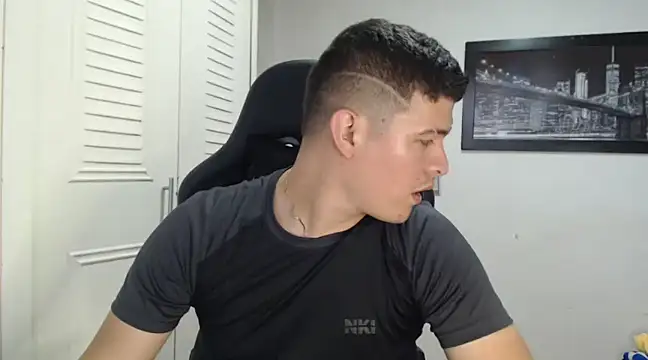 Plug Control online show from January 2025 08:46:02 PM