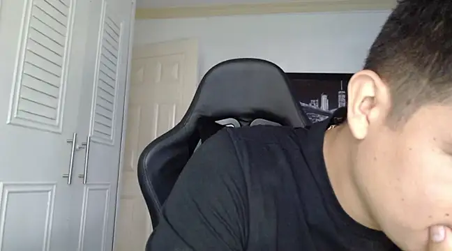 Plug Control online show from February 2025 02:09:02 PM