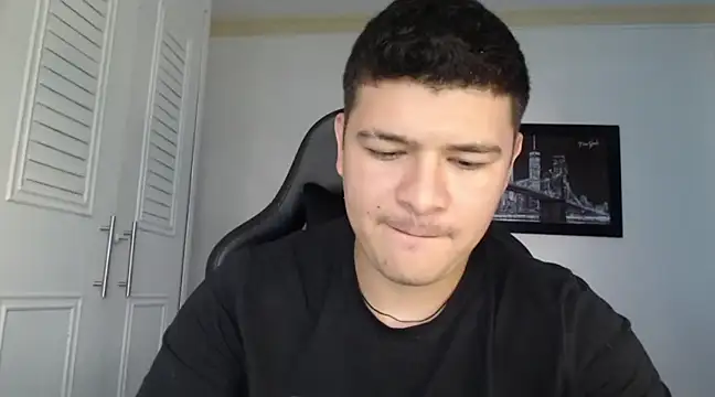 Plug Control online show from February 2025 05:11:02 PM