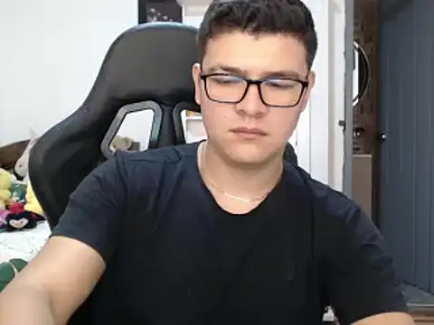 Plug Control online show from March 2025 04:37:02 PM